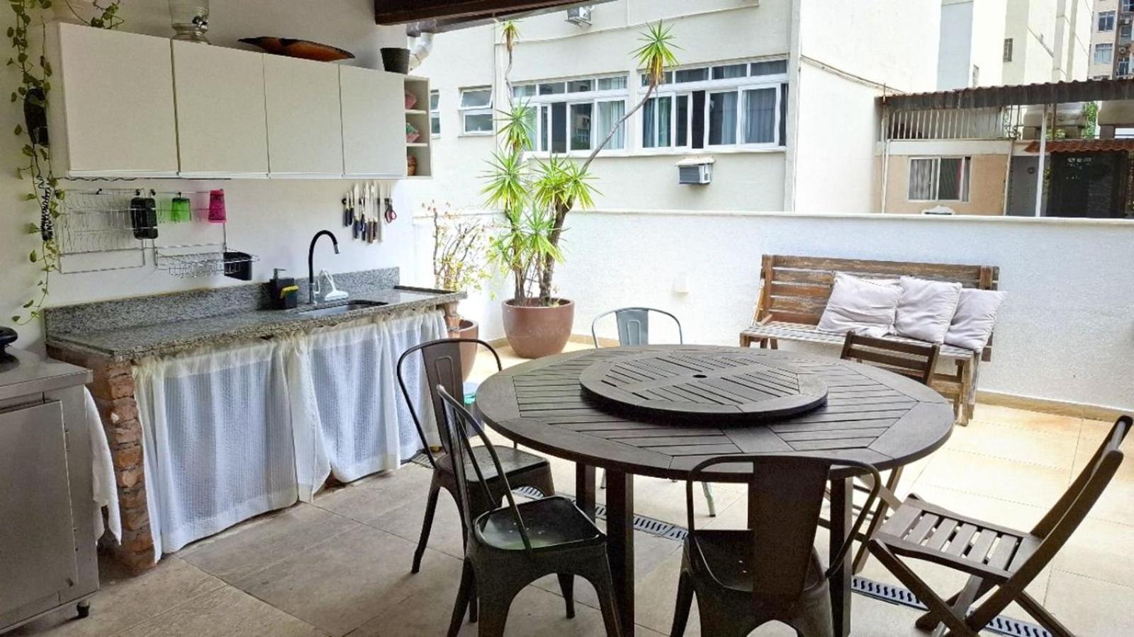 Pousada Fullano _ Entre Copacabana E Ipanema - Suites Privativas Confortaveis! Rio de Janeiro Exterior photo